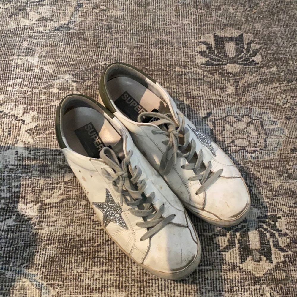 Authentic Golden Goose superstar sneakers size 42